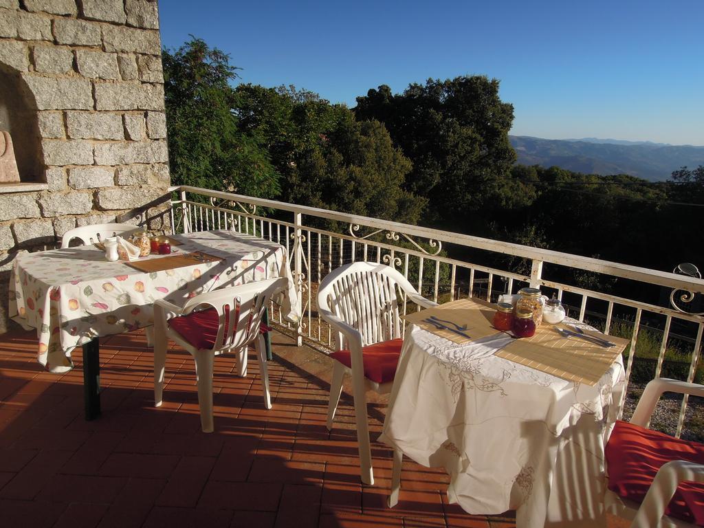 Casa Solotti Guest House Nuoro  Eksteriør bilde