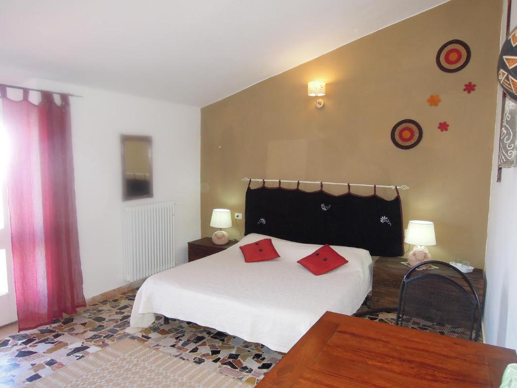 Casa Solotti Guest House Nuoro  Rom bilde